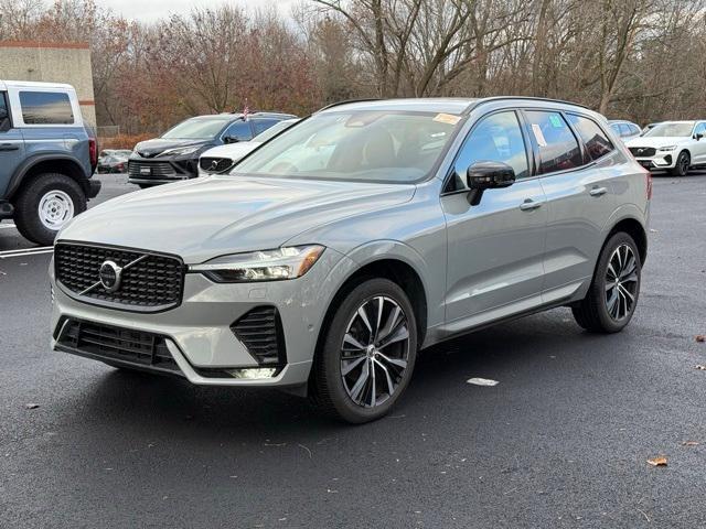 used 2025 Volvo XC60 car, priced at $35,081