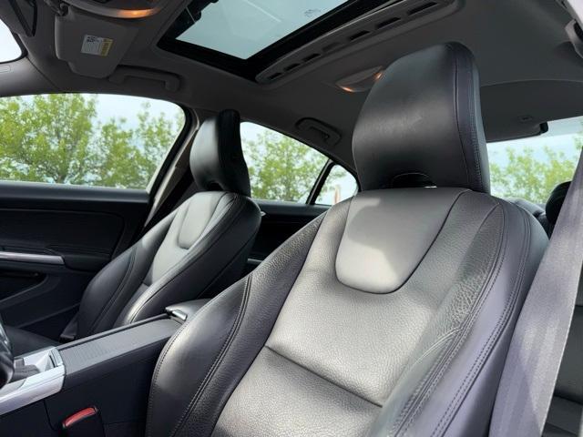 used 2014 Volvo S60 car