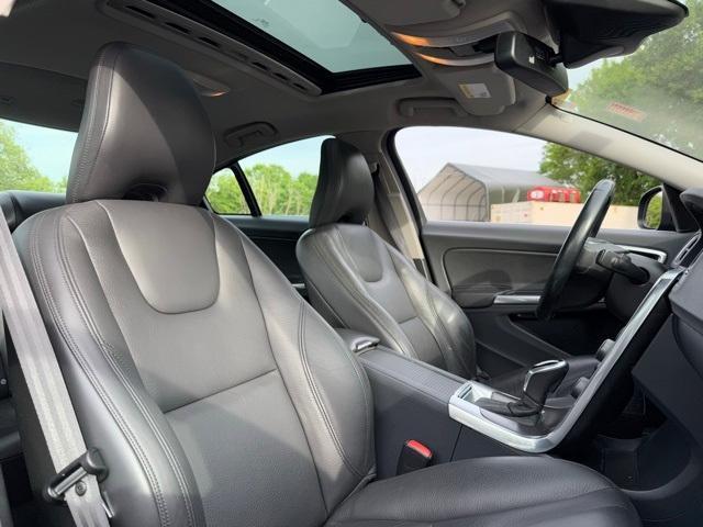 used 2014 Volvo S60 car