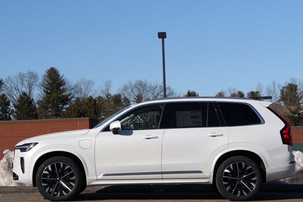 new 2025 Volvo XC90 Plug-In Hybrid car, priced at $77,765