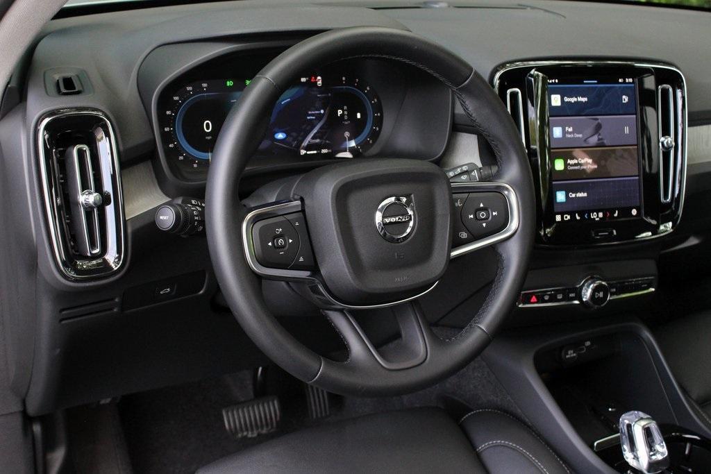 used 2025 Volvo XC40 car, priced at $38,812