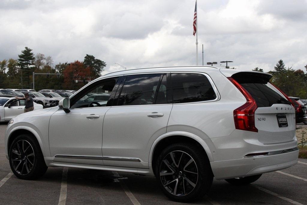 new 2025 Volvo XC90 car