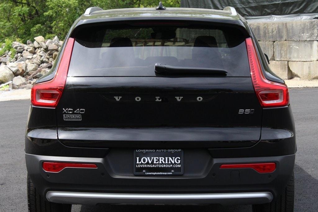 new 2025 Volvo XC40 car, priced at $48,335