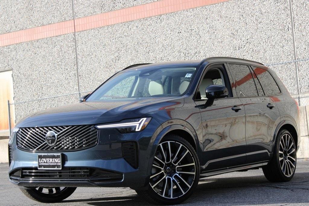 new 2026 Volvo XC90 car, priced at $84,945