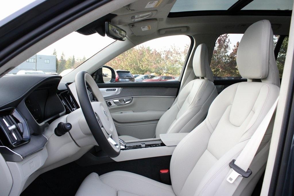 new 2026 Volvo XC90 car, priced at $84,945