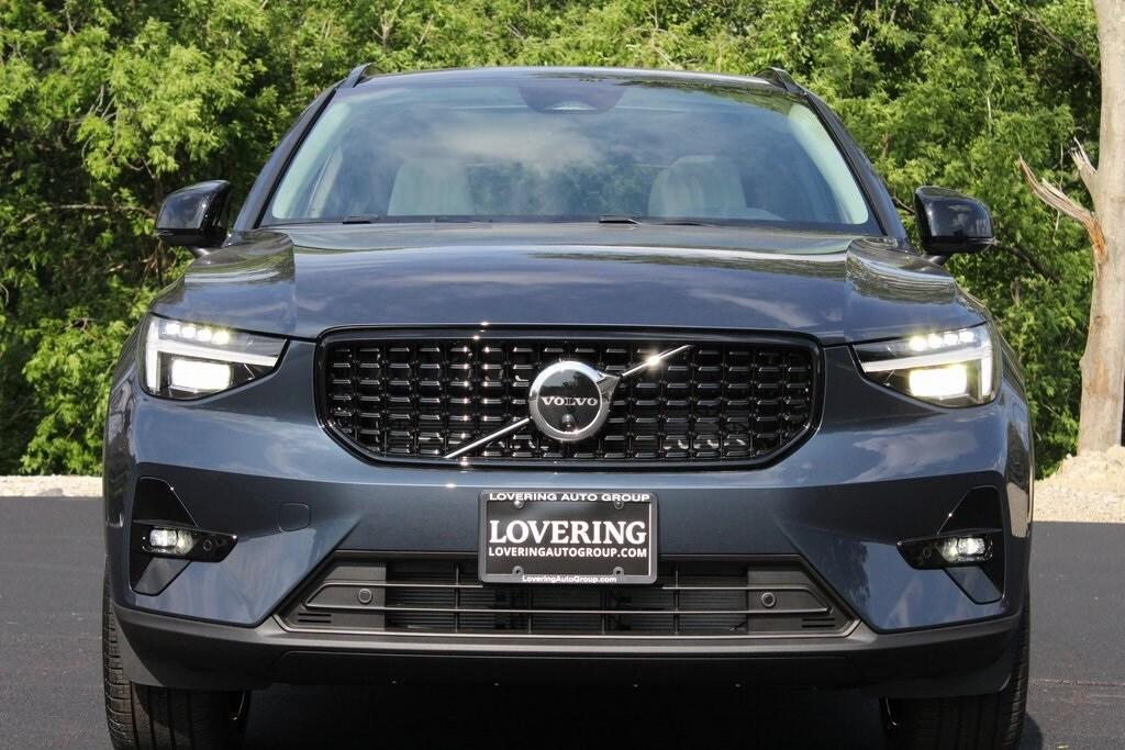 new 2026 Volvo XC40 car, priced at $54,200