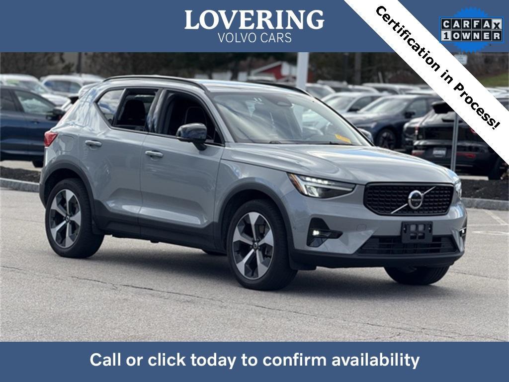 used 2025 Volvo XC40 car, priced at $33,800
