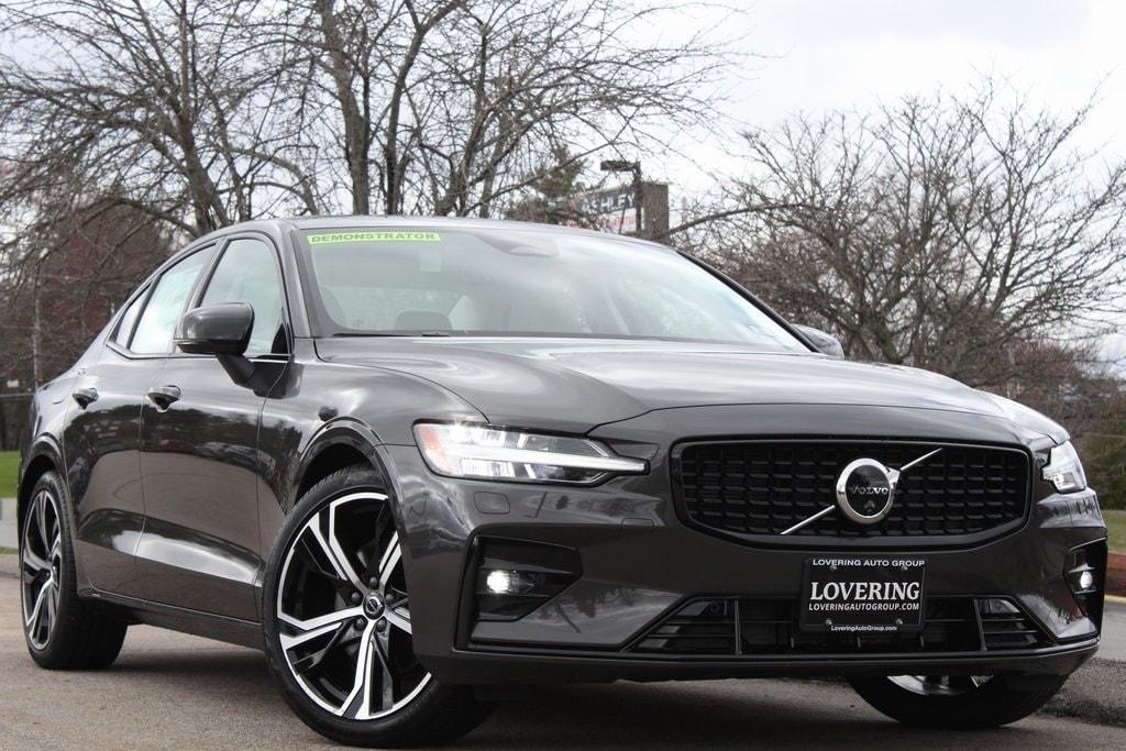 new 2025 Volvo S60 car, priced at $46,915