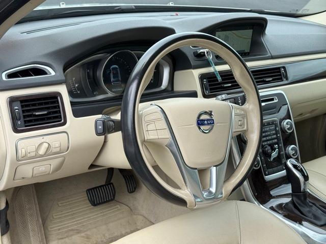 used 2016 Volvo XC70 car, priced at $22,977