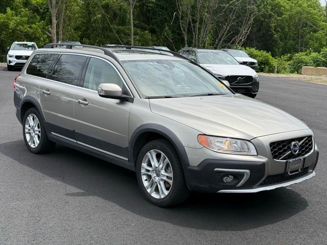 used 2016 Volvo XC70 car, priced at $22,977