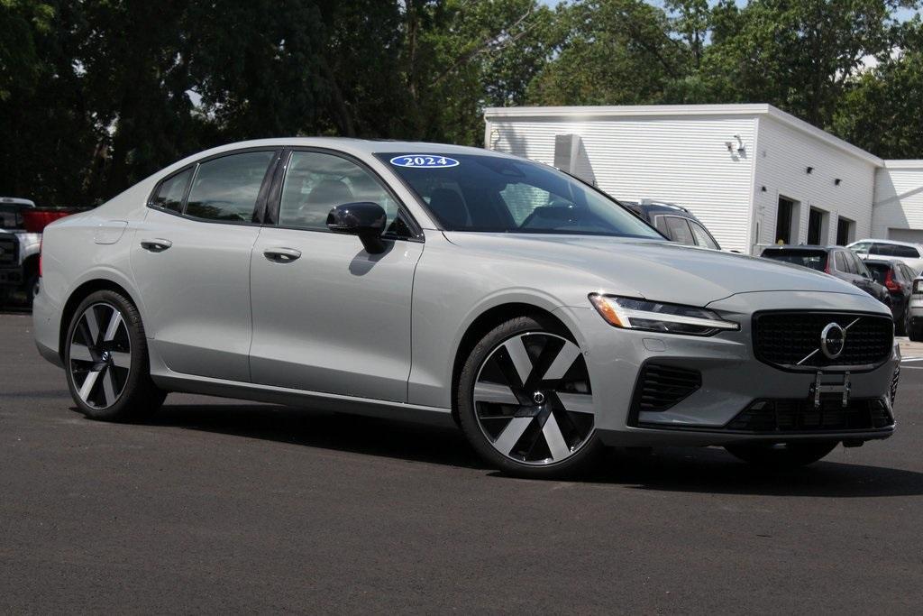 used 2024 Volvo S60 Recharge Plug-In Hybrid car, priced at $45,995