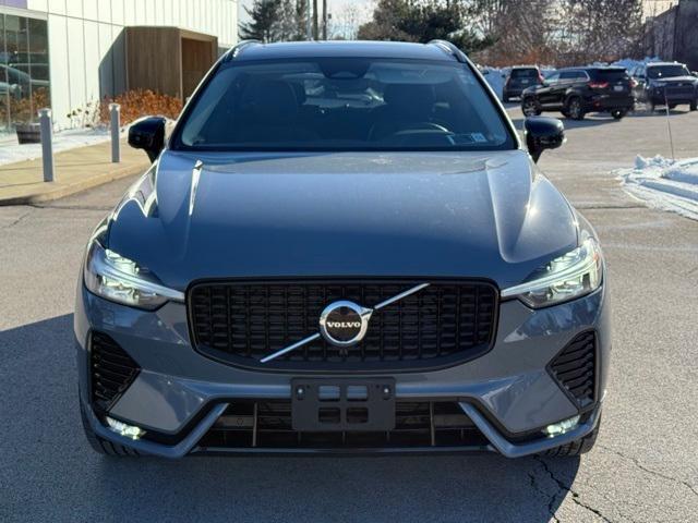 used 2023 Volvo XC60 car, priced at $37,497