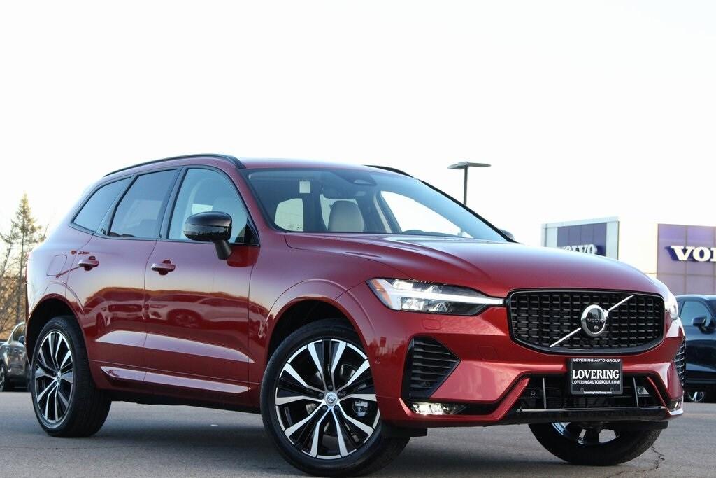 new 2025 Volvo XC60 car