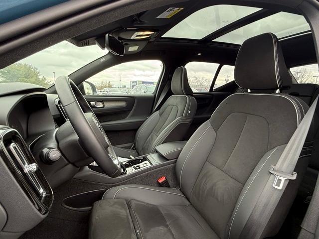 used 2025 Volvo XC40 car, priced at $33,554