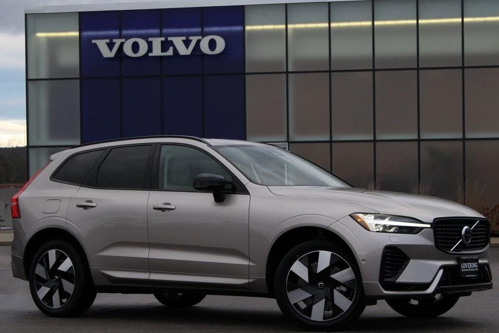 new 2025 Volvo XC60 Plug-In Hybrid car, priced at $64,735