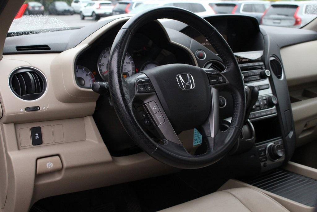 used 2013 Honda Pilot car, priced at $13,498