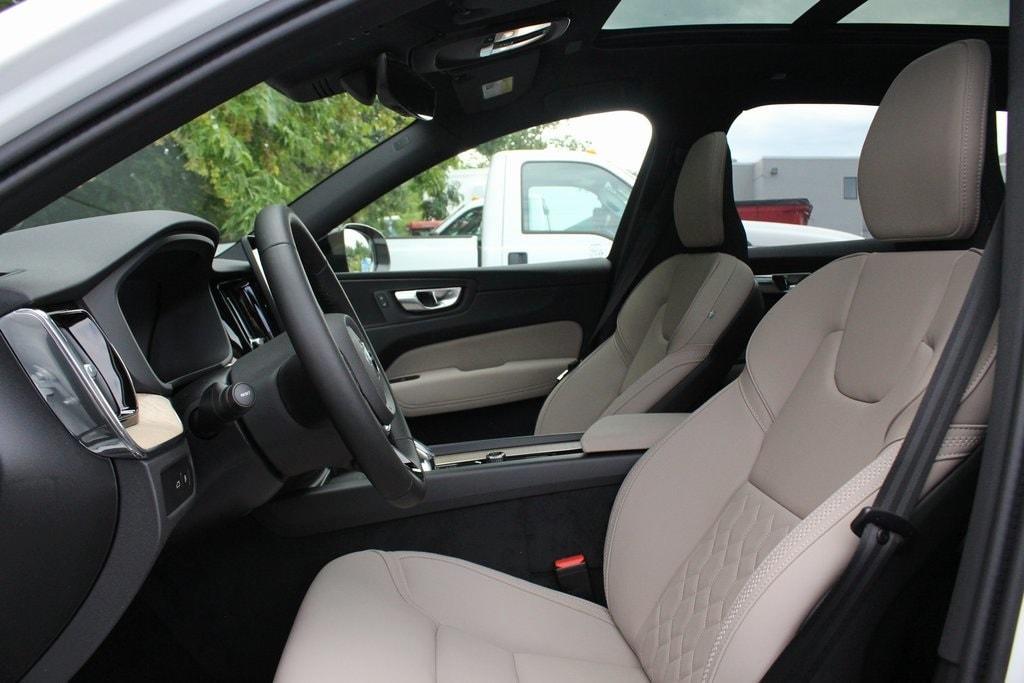 new 2026 Volvo XC60 Plug-In Hybrid car, priced at $69,285