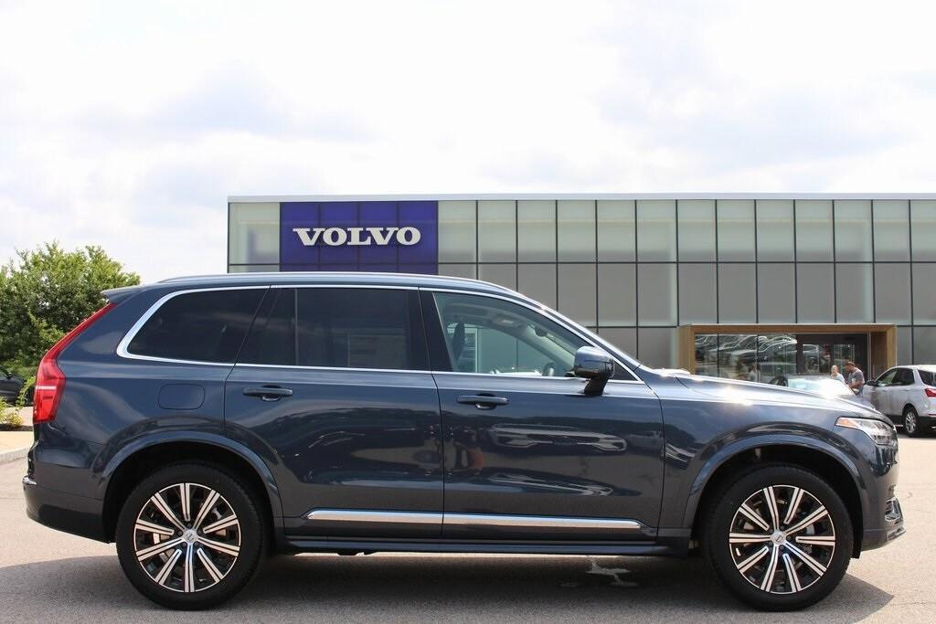 new 2025 Volvo XC90 car, priced at $65,465