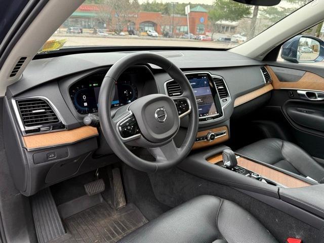 used 2023 Volvo XC90 car, priced at $39,701