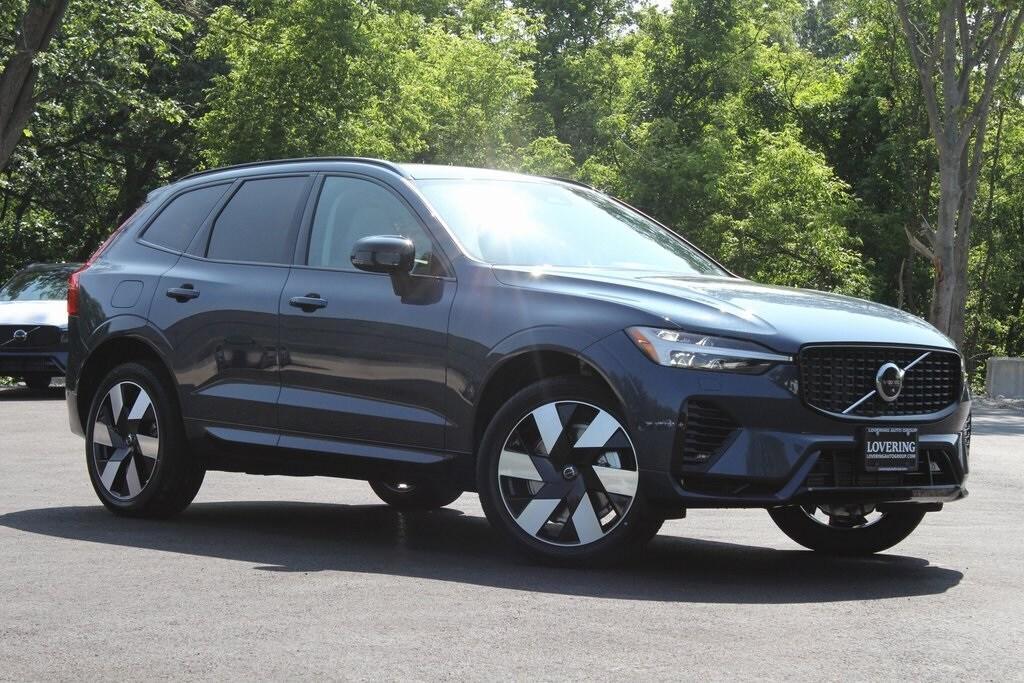 new 2025 Volvo XC60 Plug-In Hybrid car, priced at $66,260
