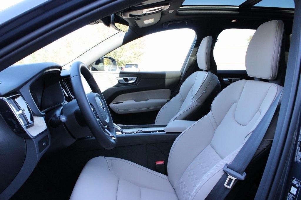 new 2026 Volvo XC60 car, priced at $58,360
