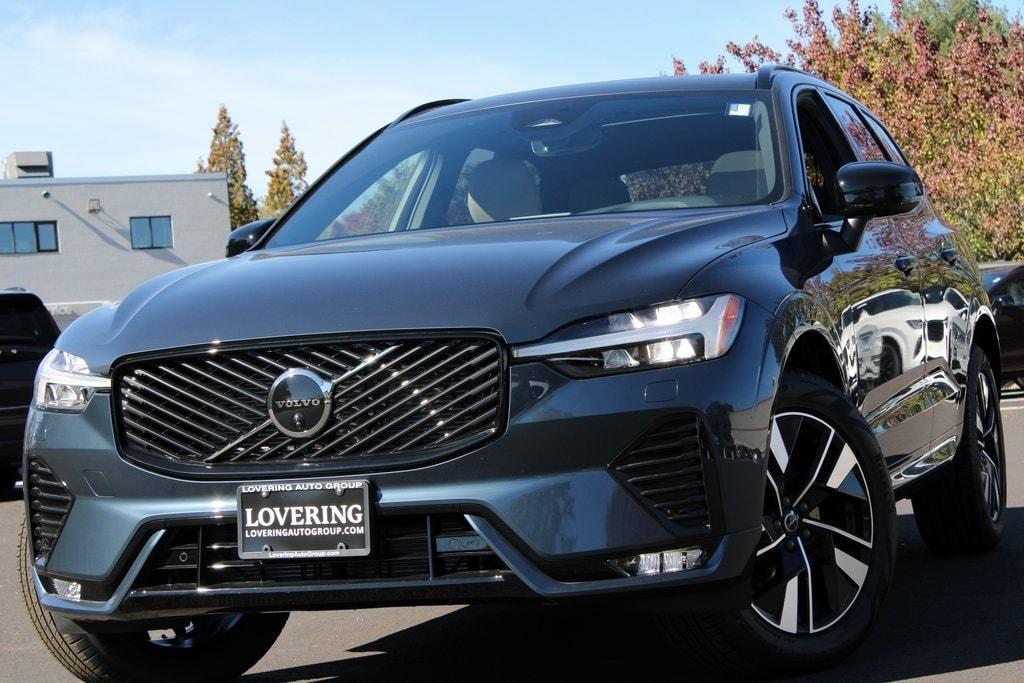 new 2026 Volvo XC60 car, priced at $58,360