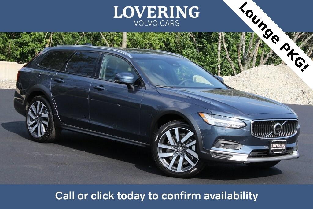 new 2026 Volvo V90 Cross Country car, priced at $72,050