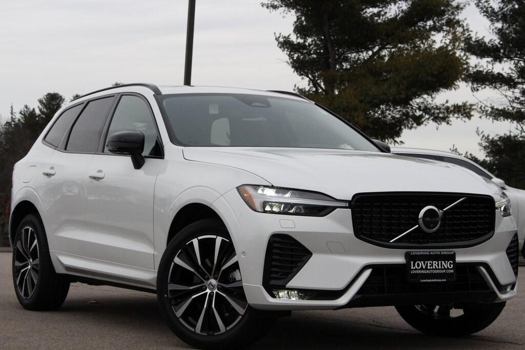 new 2025 Volvo XC60 car