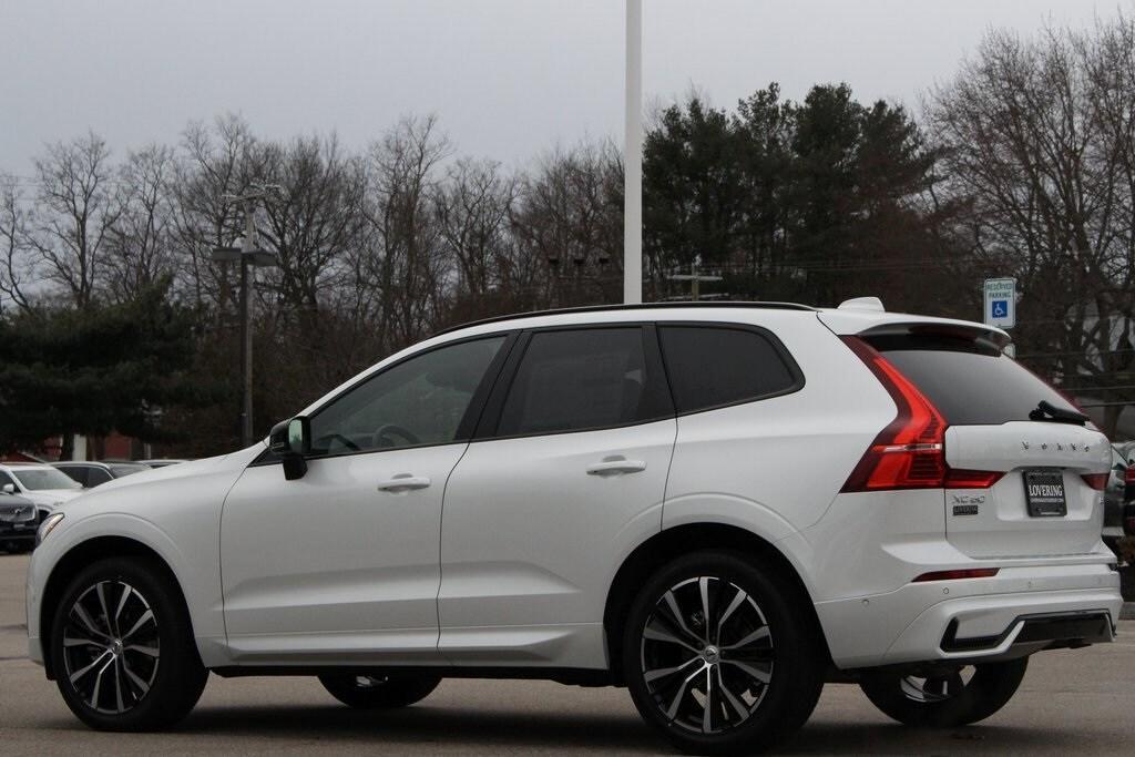 new 2025 Volvo XC60 car