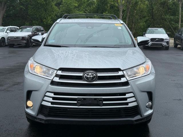 used 2018 Toyota Highlander car, priced at $22,477