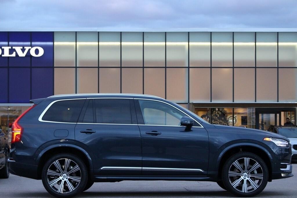 new 2025 Volvo XC90 car