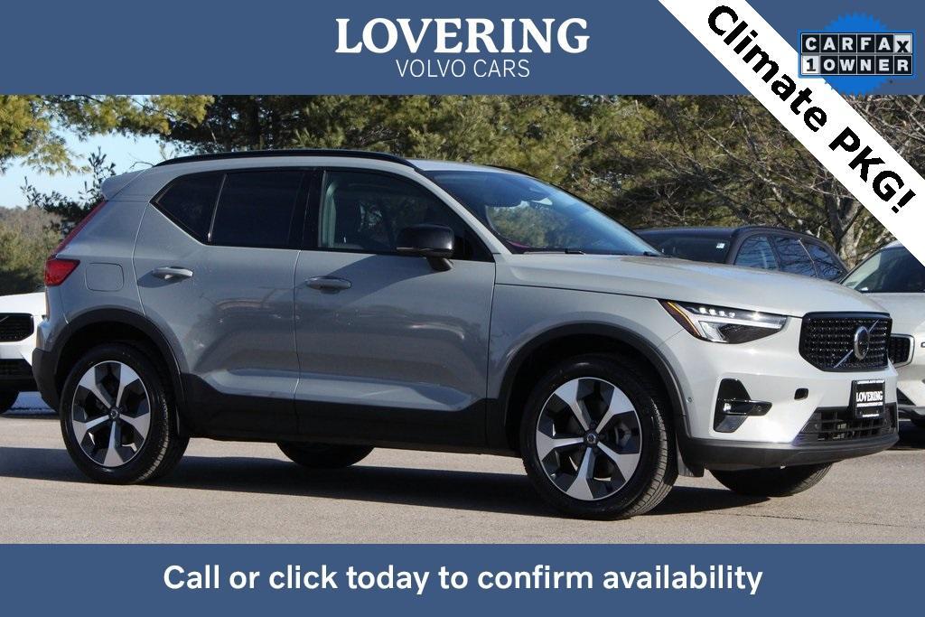 used 2024 Volvo XC40 car, priced at $35,965