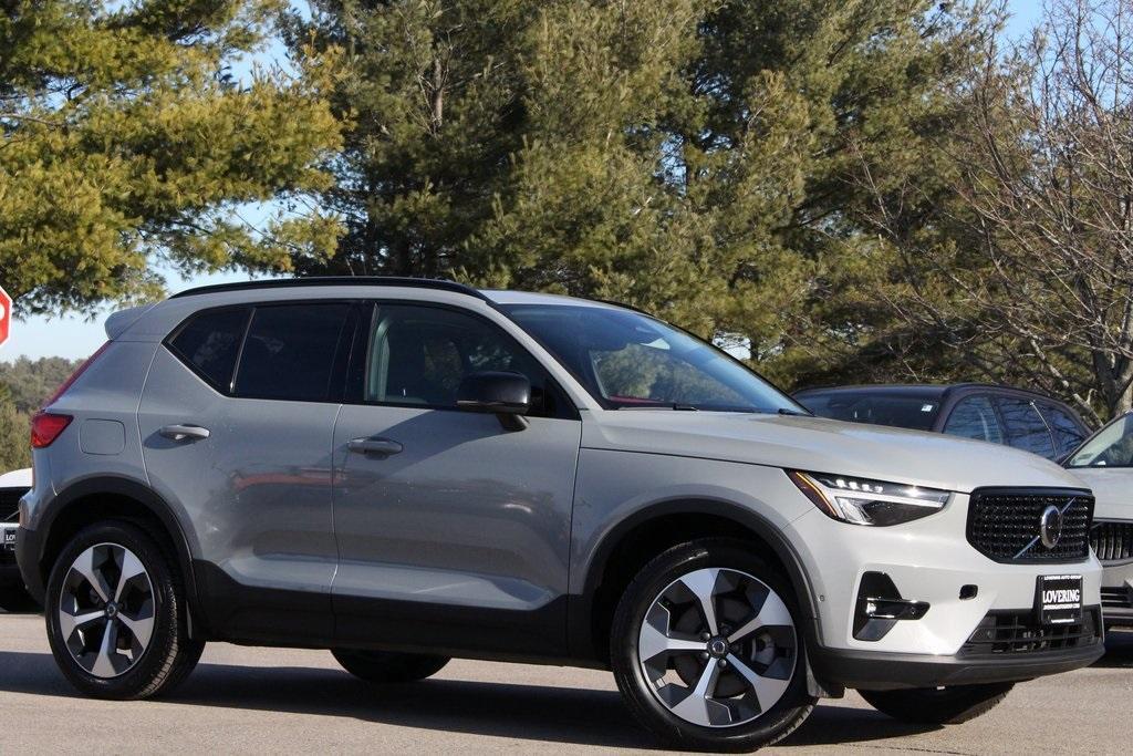 used 2024 Volvo XC40 car, priced at $35,360