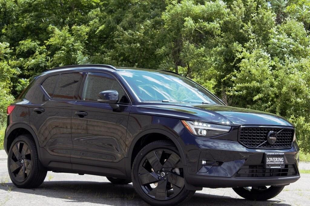 new 2026 Volvo XC40 car, priced at $54,850