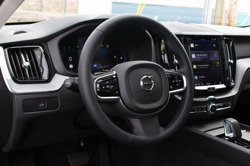 new 2025 Volvo XC60 car, priced at $54,335