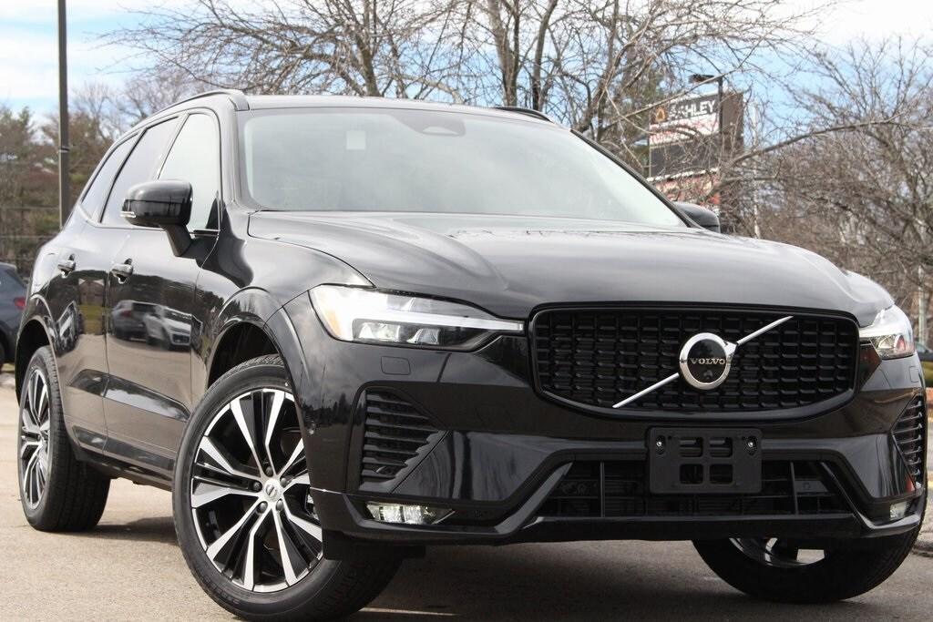 new 2025 Volvo XC60 car