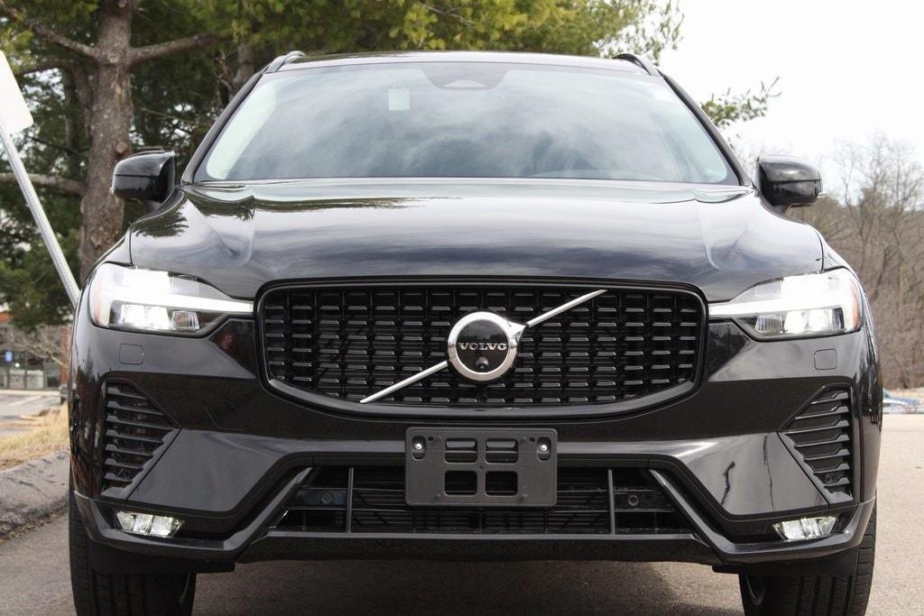 new 2025 Volvo XC60 car, priced at $54,335