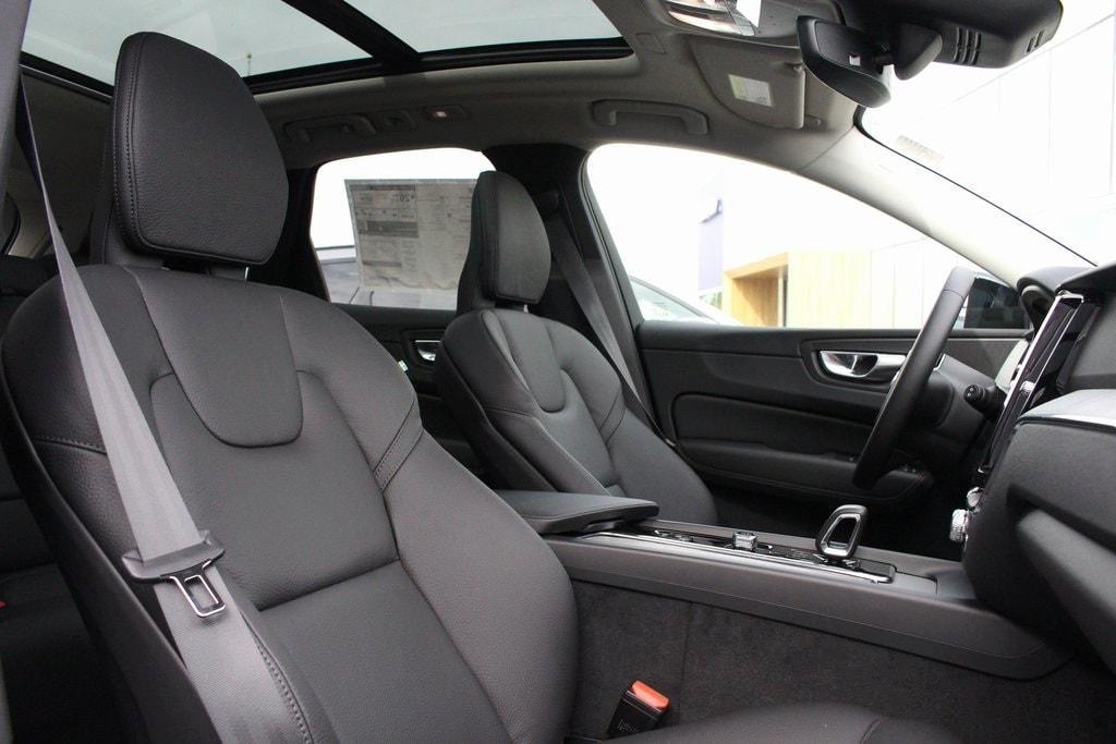 new 2025 Volvo XC60 car, priced at $54,335