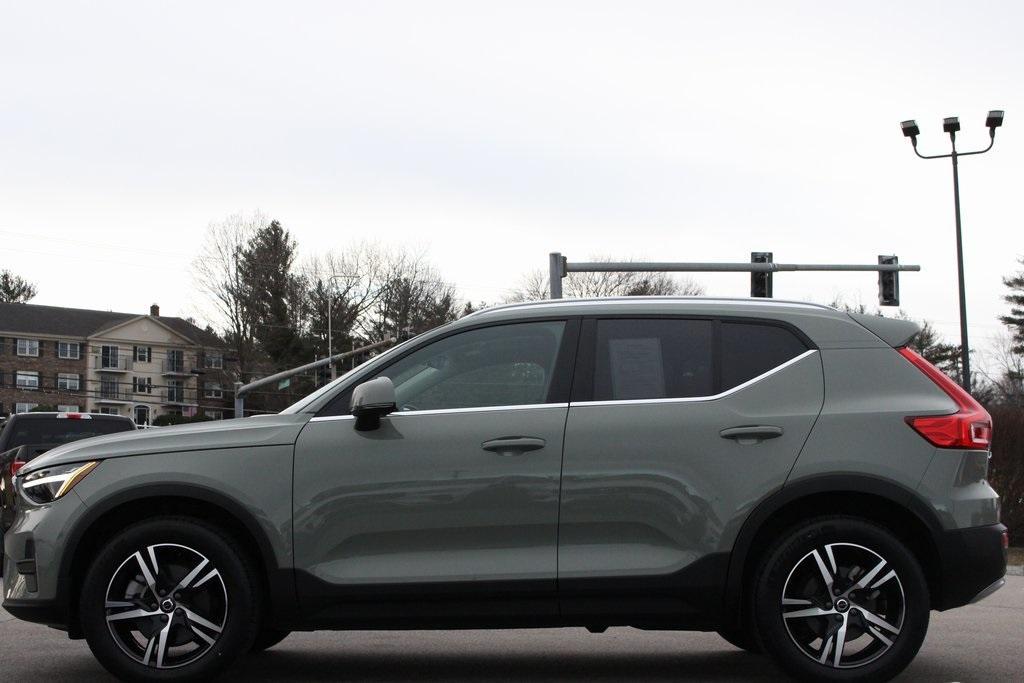 used 2024 Volvo XC40 car, priced at $32,372