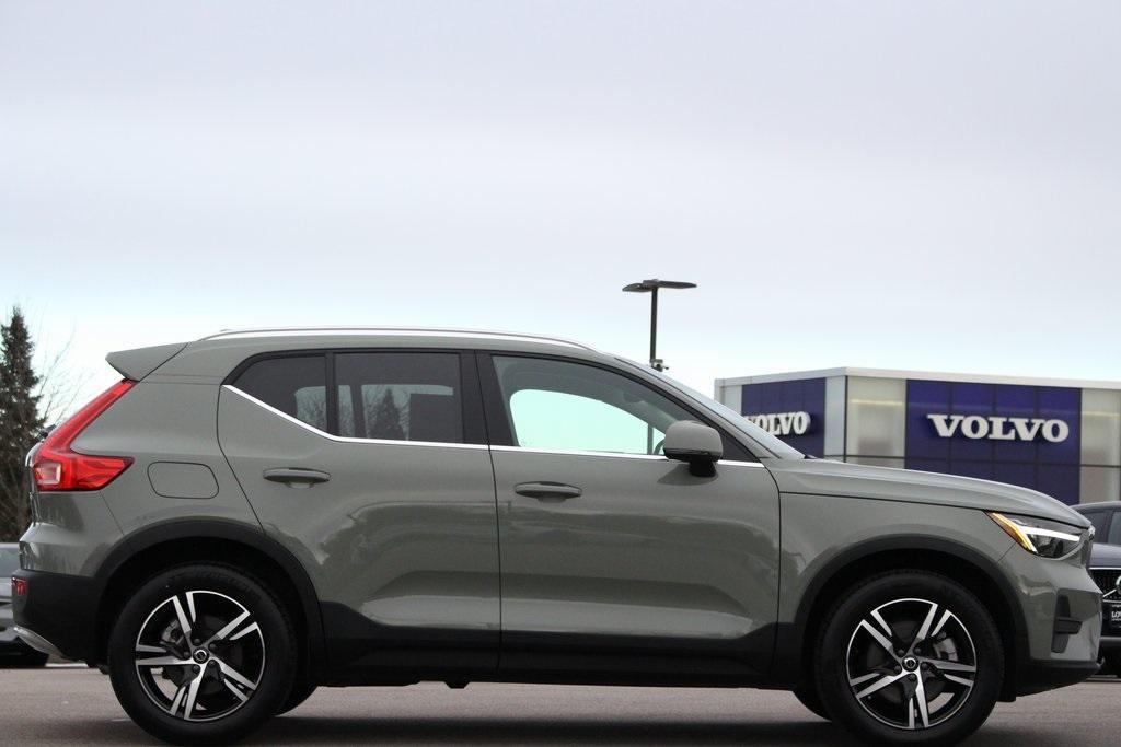 used 2024 Volvo XC40 car, priced at $32,372