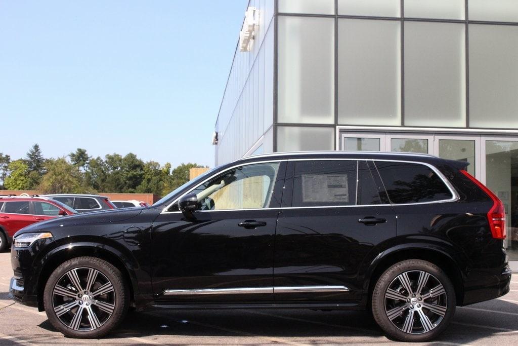 new 2025 Volvo XC90 car, priced at $88,855