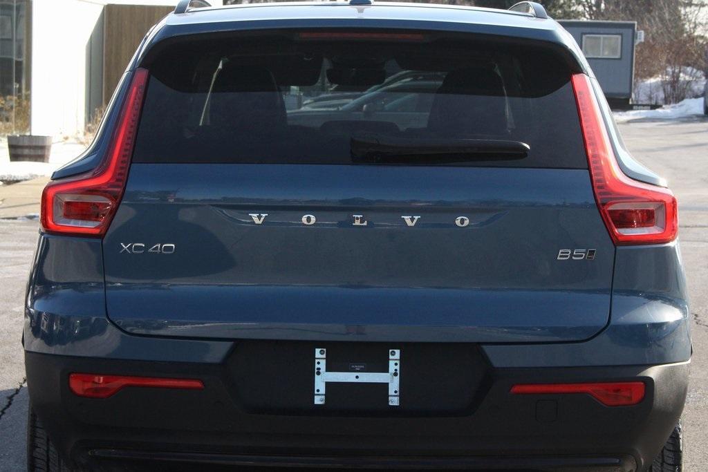 used 2024 Volvo XC40 car, priced at $34,777