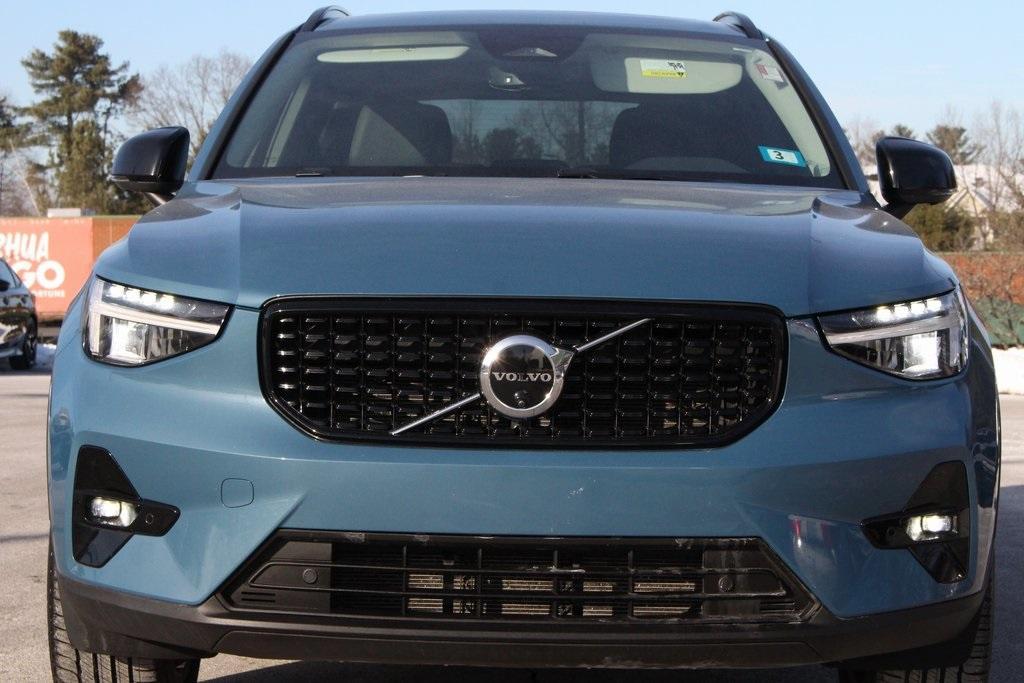 used 2024 Volvo XC40 car, priced at $34,777