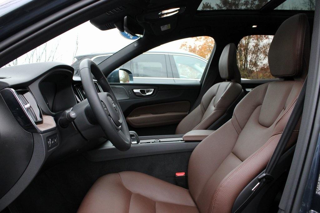 used 2022 Volvo XC60 Recharge Plug-In Hybrid car, priced at $28,665