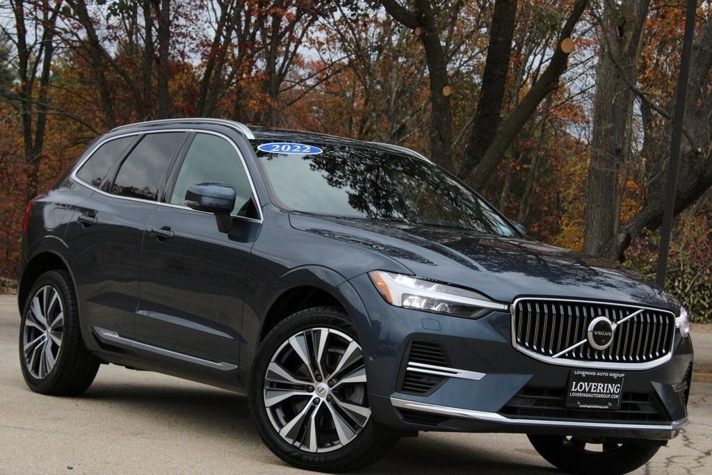 used 2022 Volvo XC60 Recharge Plug-In Hybrid car, priced at $28,665