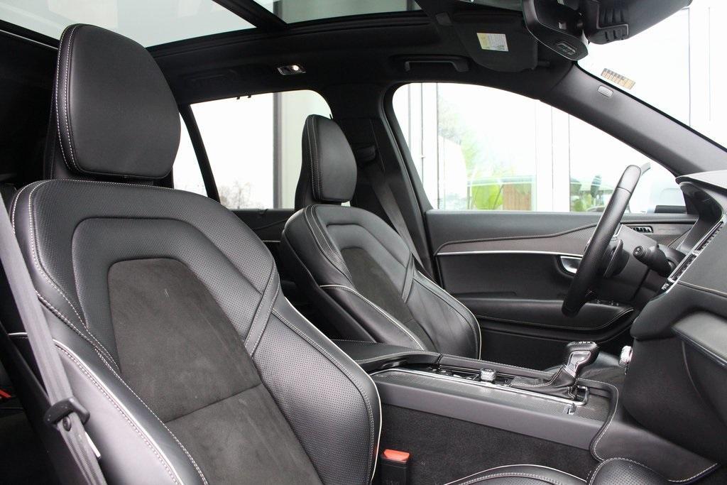 used 2019 Volvo XC90 car, priced at $22,477