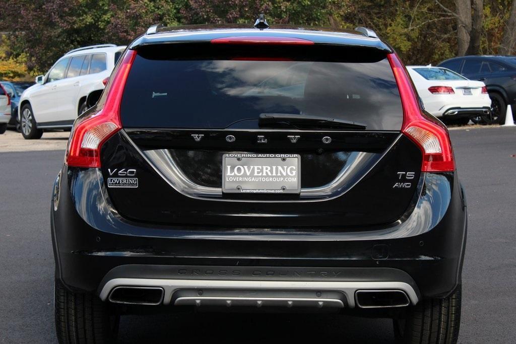 used 2018 Volvo V60 Cross Country car, priced at $17,888