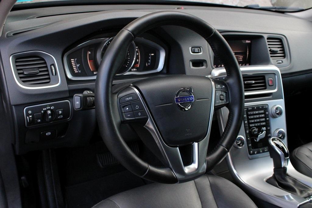 used 2018 Volvo V60 Cross Country car, priced at $17,888