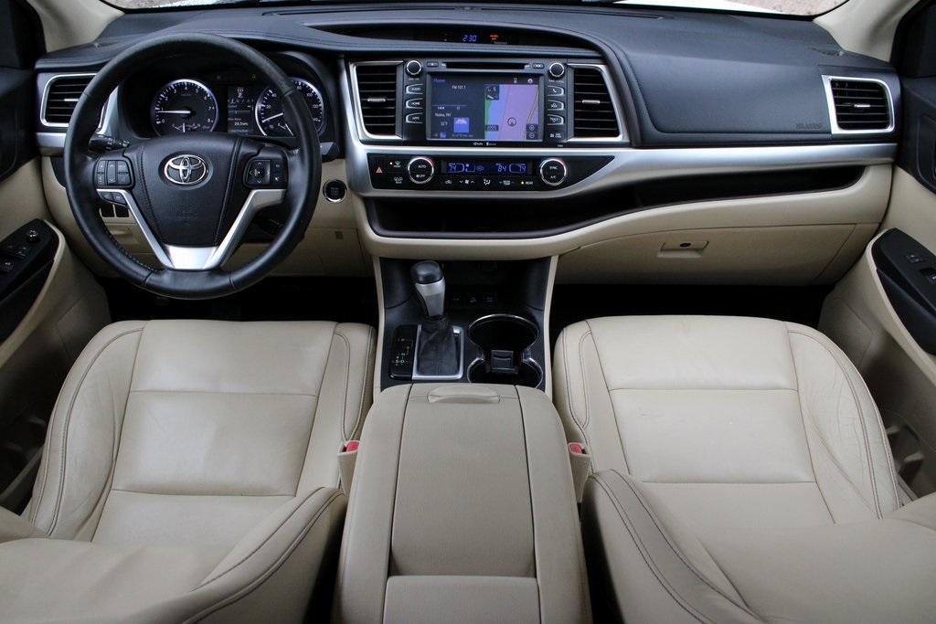 used 2015 Toyota Highlander car, priced at $15,977