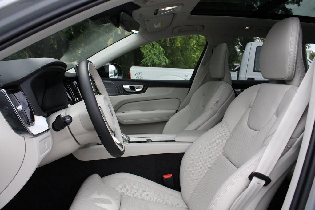 new 2026 Volvo XC60 car, priced at $63,935